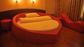 水床大战精品在线高清,激情四溢的在线高清盛宴